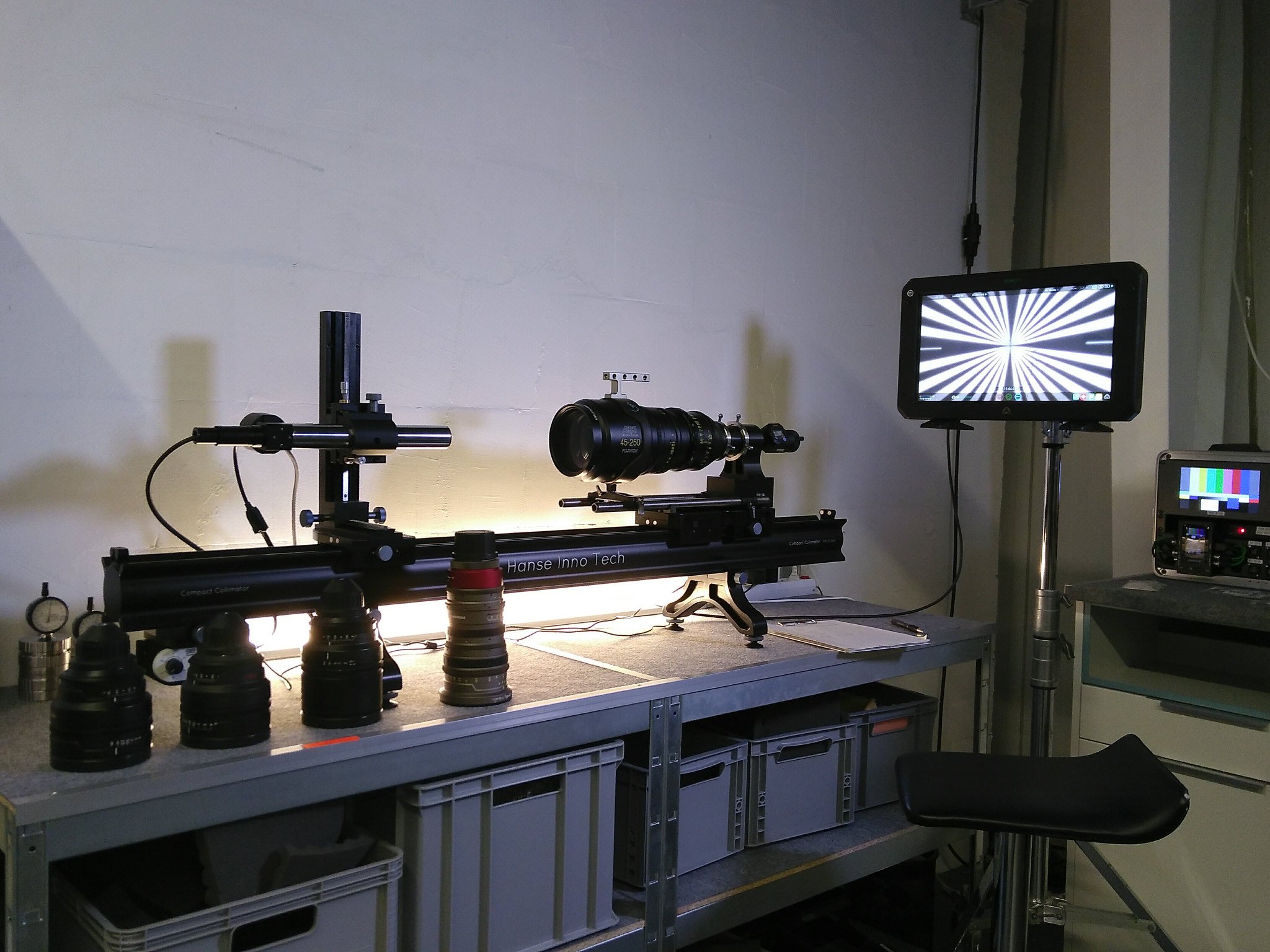 hanse_inno_tech_compact_collimator_2_kollimator_cineone_mieten_leihen_2