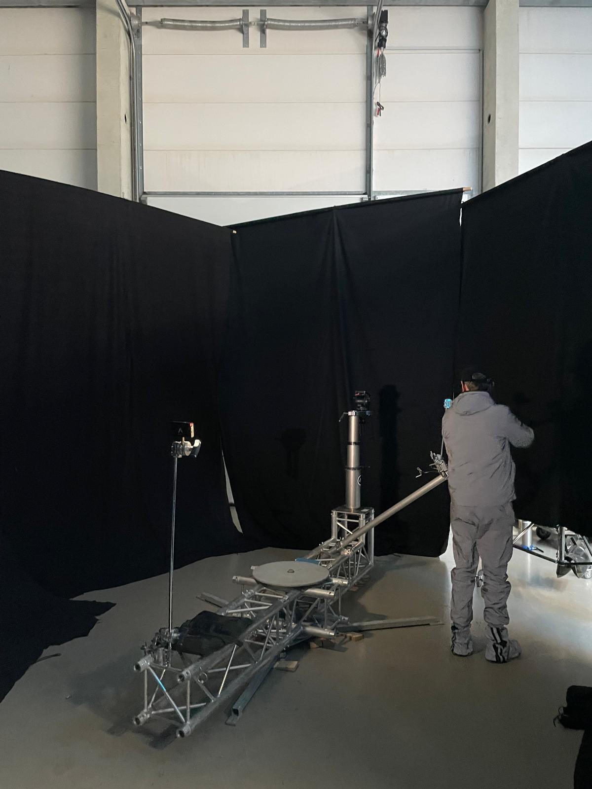 CineOne Orbiter Solaris 360 Kamera Spin Rig Mieten Leihen 1 CineOne Orbiter Solaris 360 Kamera Spin Rig Mieten Leihen 1